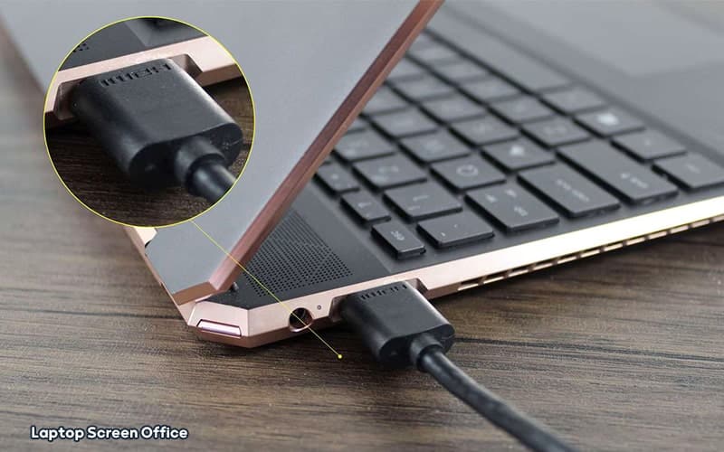 دلایل عدم اتصال لپ تاپ به پروژکتور + راه حل کاربردی