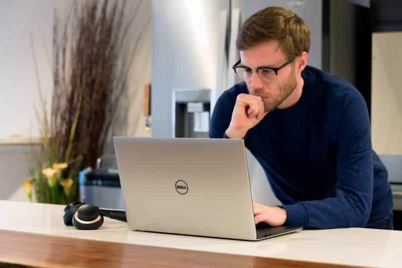آموزش تشخیص ویروسی شدن لپ تاپ + معرفی آنتی ویروس