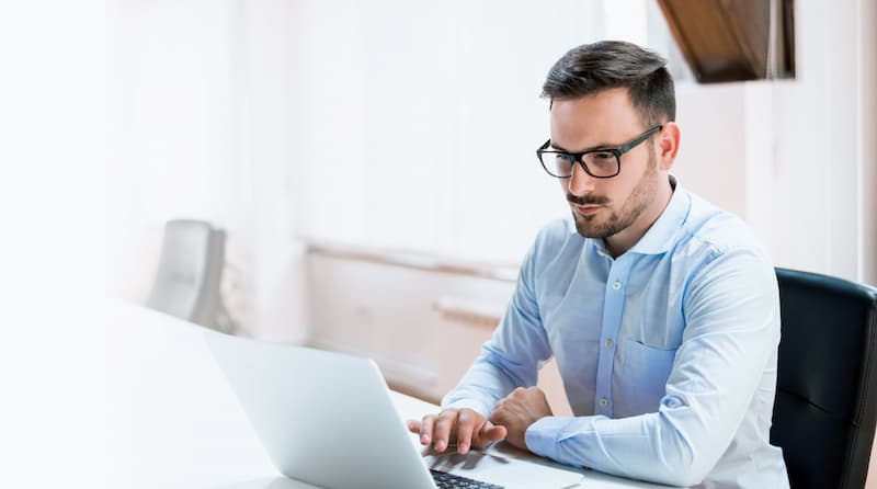 بهترین زمان تعویض خمیر سیلیکون لپ تاپ + علائم خرابی خمیر سیلیکون